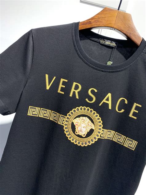 mens fake versace t shirt|is versace clothing genuine.